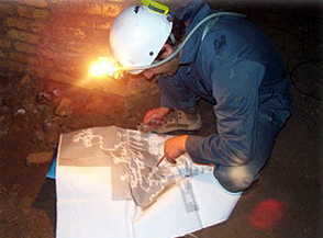 Activity of topographical survey in the subterranean under the Vittoriano.