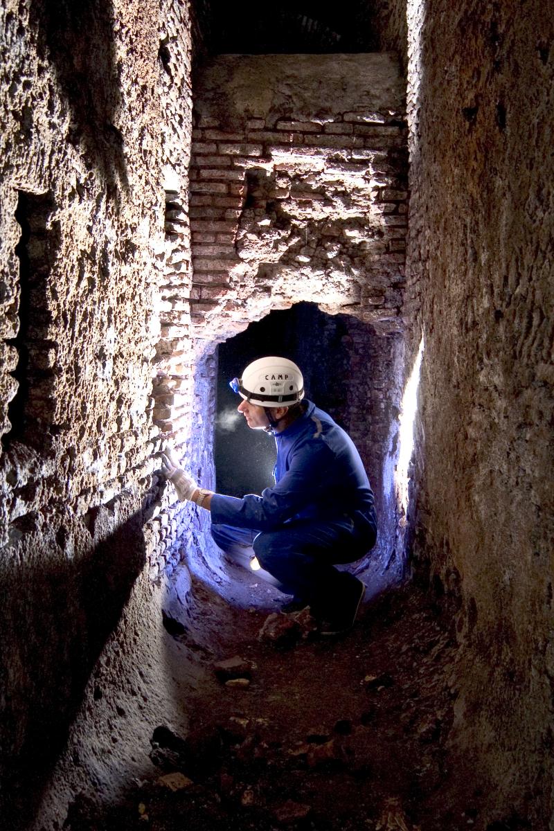 Strutture sotto Villa Rivaldi (foto di Luca Cavallari)